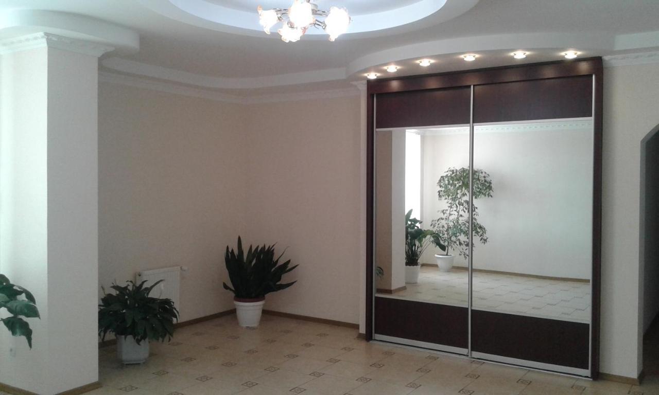 Vershnyk Tcherkassy Extérieur photo
